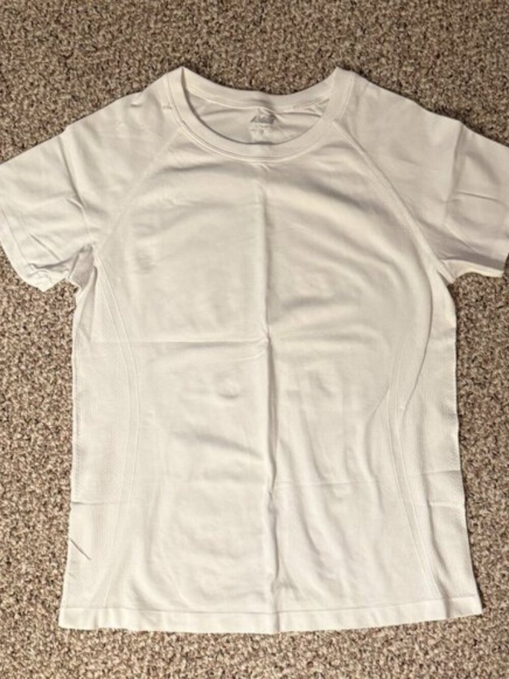 Avia Women's Short Sleeve Workout Tee -- Large